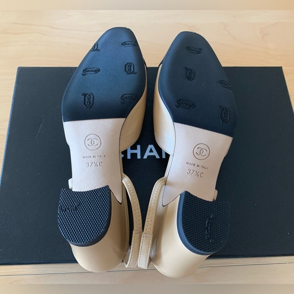 Chanel slingback pumps - Picture 3 of 12